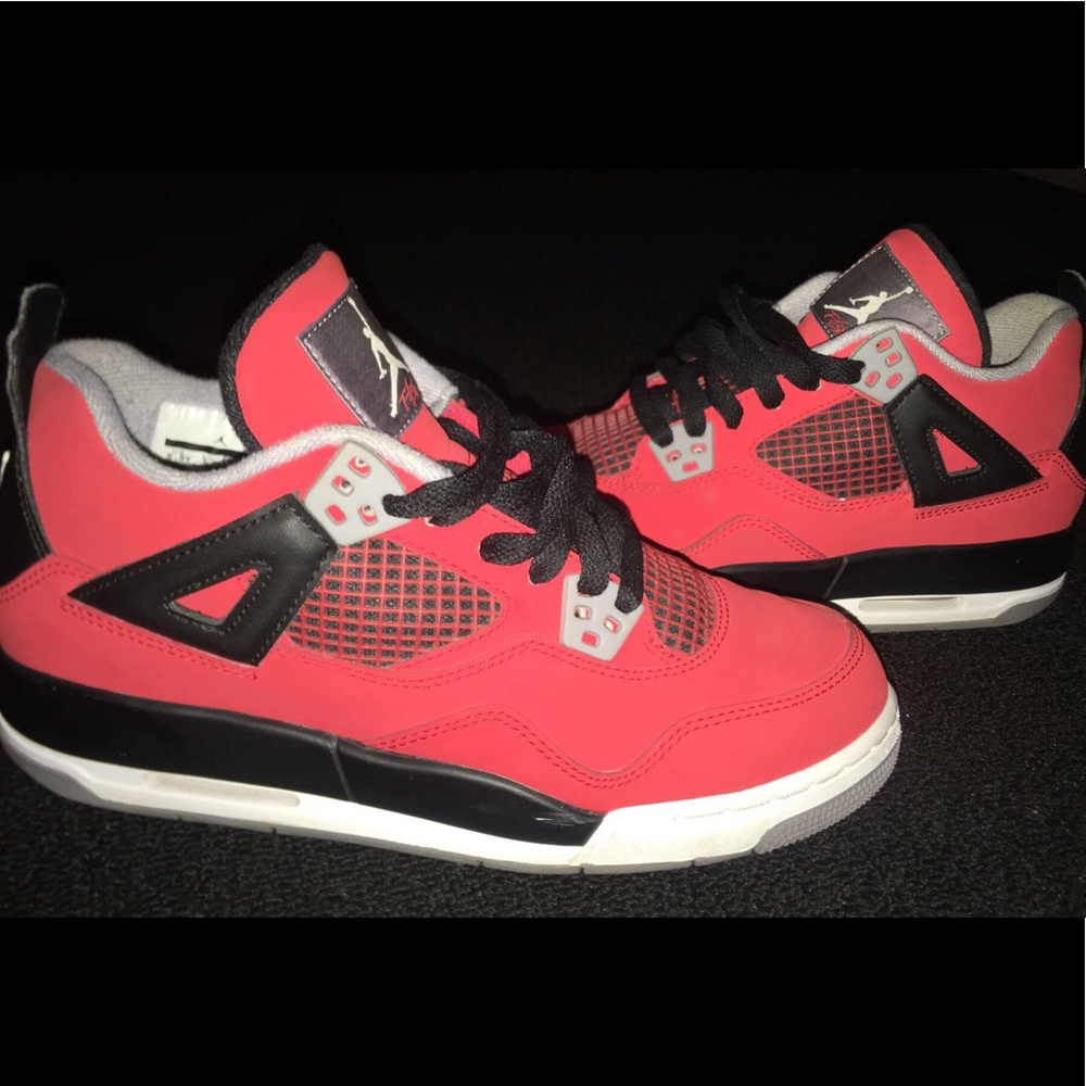 Air Jordan 4s